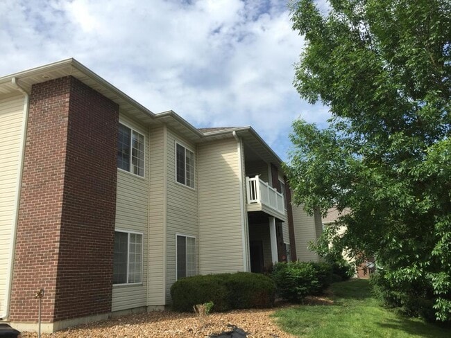 Building Photo - 1100 Kennesaw Ridge Rd Unit 1008