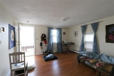 Building Photo - 128 Pine St Unit 3