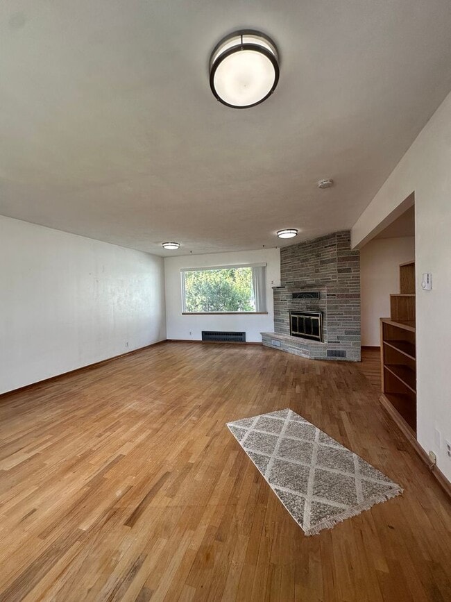 Photo - Charming 3-Bedroom Home with Large Yard & Ideal Multi-Generational Living Setup