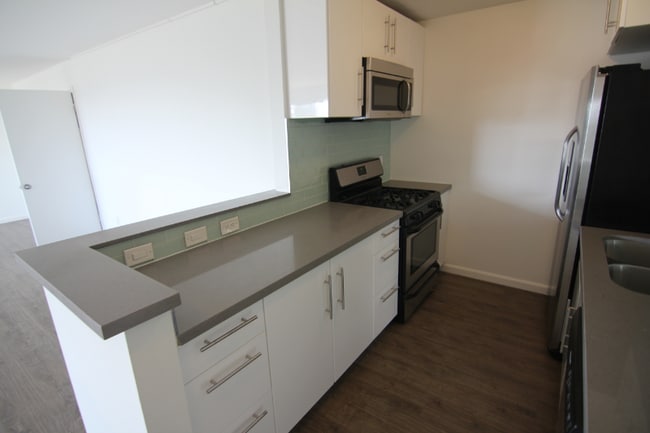 Photo - 3111 4th St Unidad 215