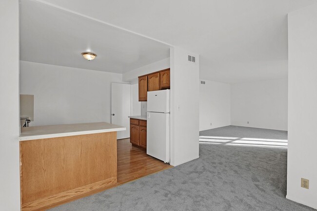 Photo - Top Floor with a Bay View House