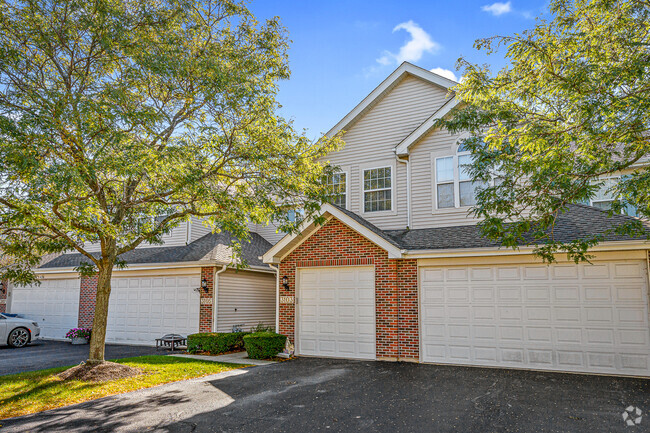 Building Photo - 3103 Anton Dr Unit 3103 Rental