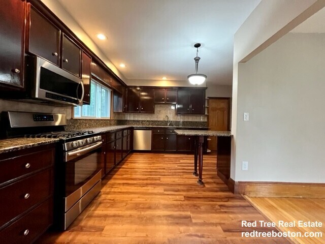 Photo - 183 Cottage Park Rd Unit 3