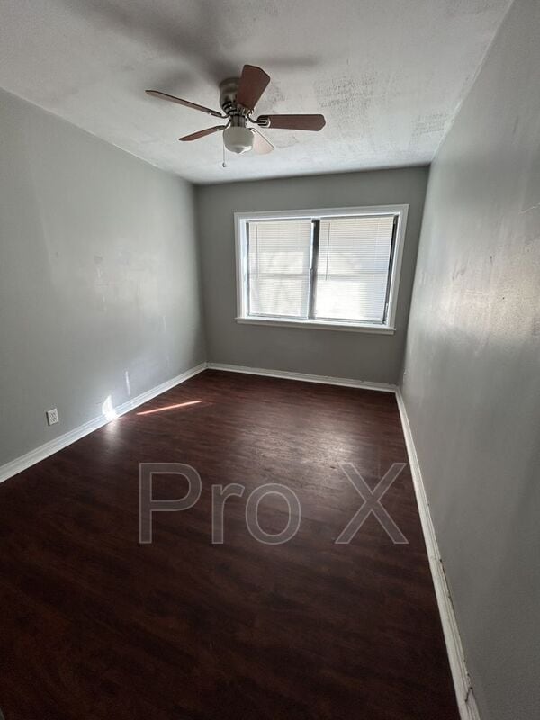 Photo - 126 E 13th St Unidad 126 E 13th Apt. 4