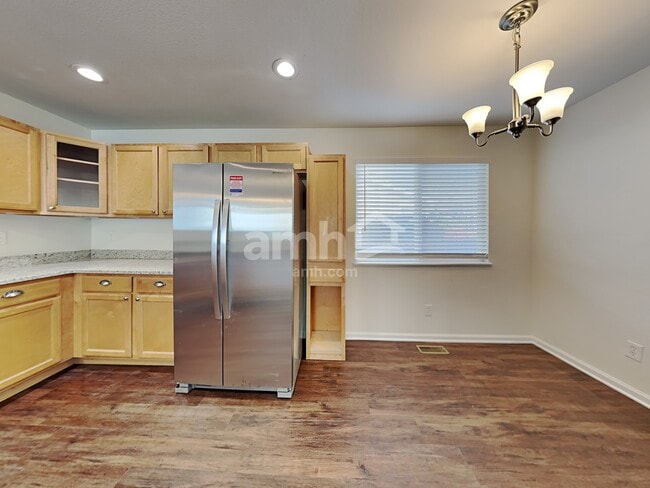 Photo - 485 Winebrook Way