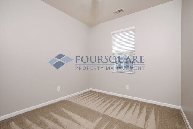 Photo - Conveniently Located Townhome With 3 Beds and 2.5 Baths