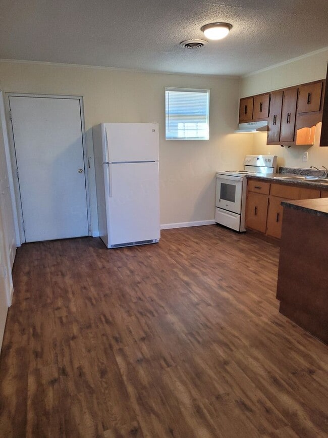 Photo - Malden Four Plex Unit 08