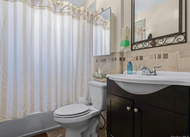 Photo - 10234 Van Wyck Expy Unidad 2 bedroom apartment