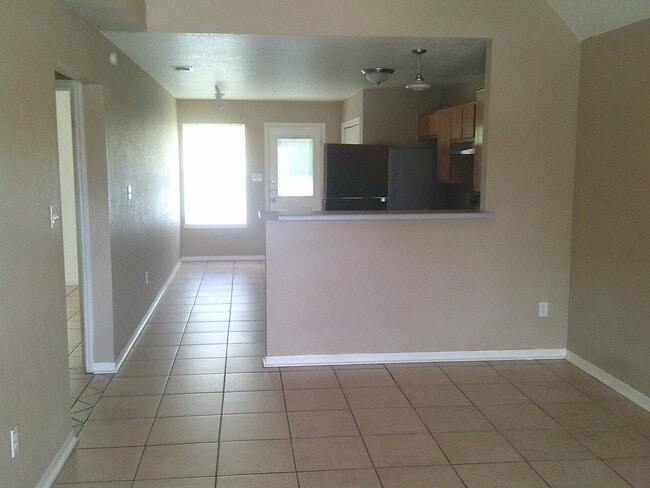 Photo - 3511 Westwood Dr Unit B