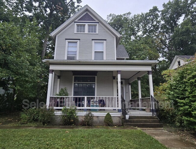 Building Photo - 333 W Suttenfield St Unit Apt 3