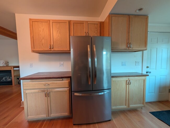 Photo - 3933 N Willis Blvd