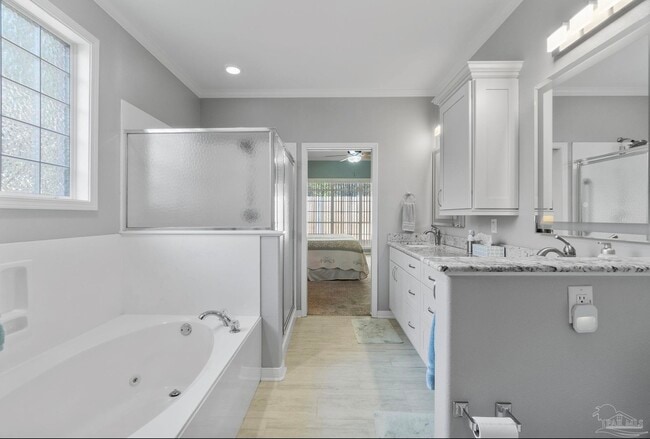 Photo - 4062 Oak Pointe Dr