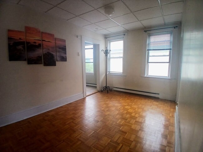 Photo - 16 Lincoln St Unit 2