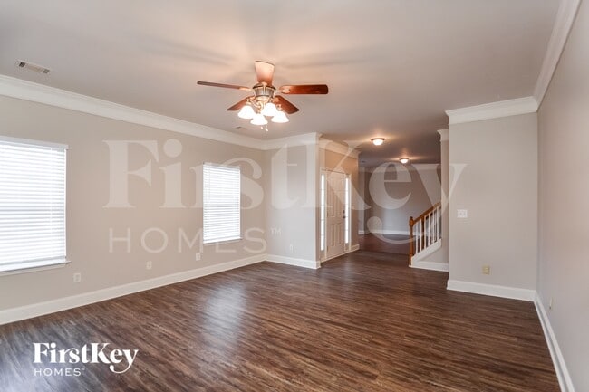 Photo - 4611 River Rd