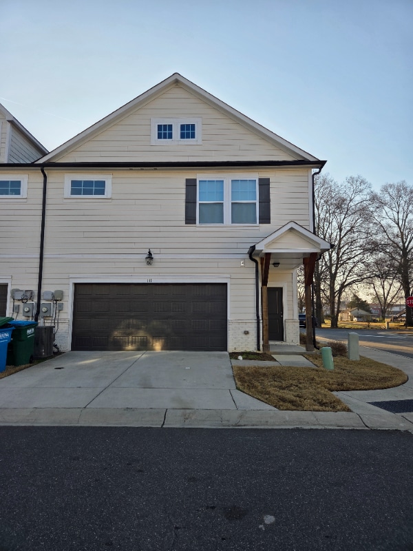 Photo - 111 Cranford Dr