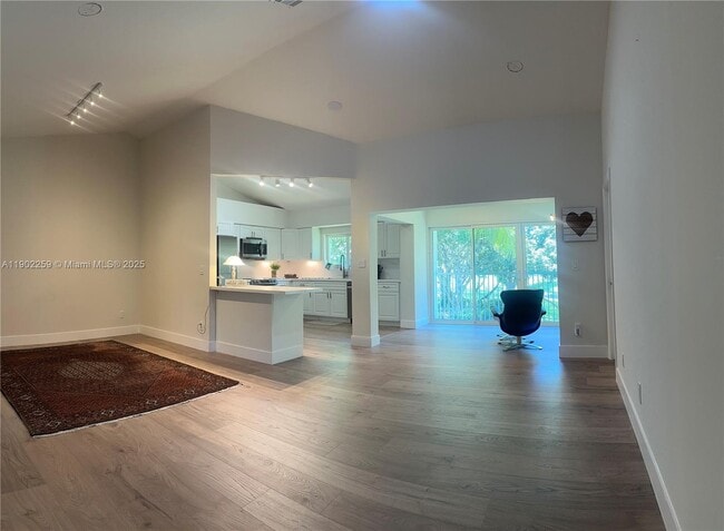 Photo - 9257 NW 9th Pl Unidad 9257