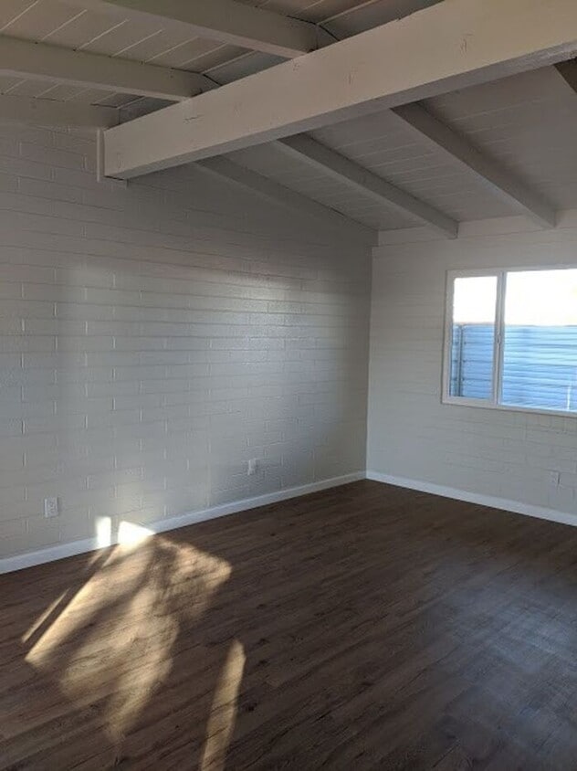 Super Cute Southwestern 2 Bedroom - ! Bath... - Super Cute Southwestern 2 Bedroom - ! Bath...