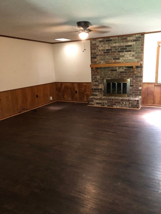 Photo - Charming 3-Bedroom Home in a Great Searcy Location!