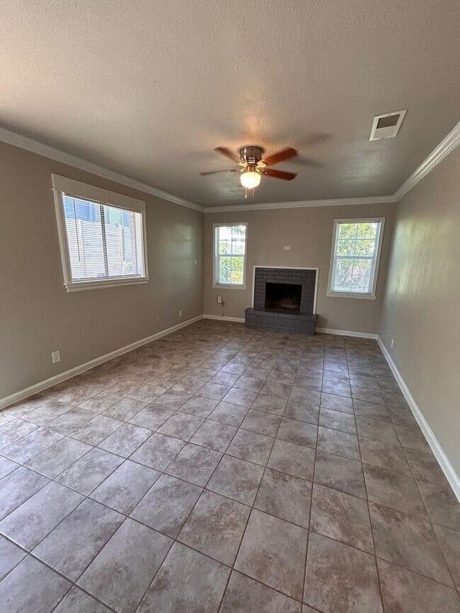 Photo - 2706 Little Valley Cove Unit #B