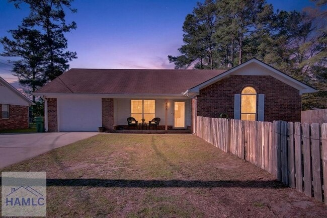 Photo - 606 Windhaven Dr