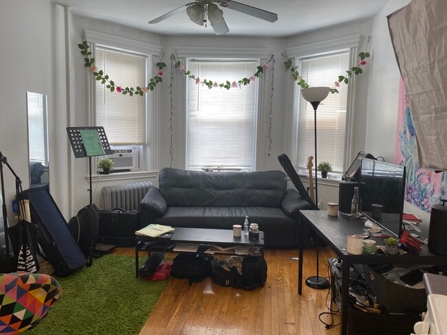 Photo - 51 Kilmarnock St