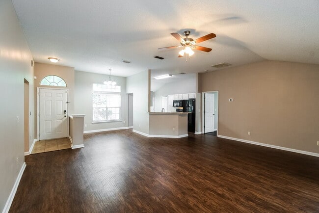 Photo - 2695 Coachman Lakes Dr