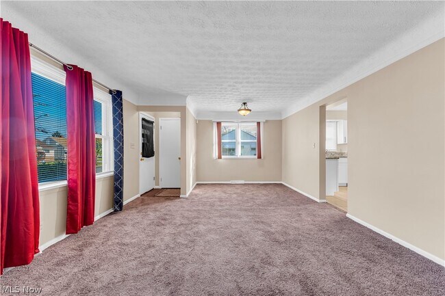 Photo - 9716 Alexander Rd