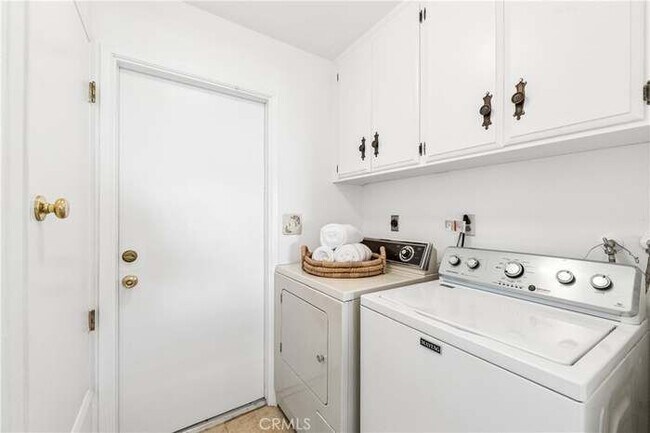 Photo - 16372 Redlands Ln