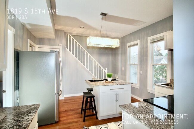 Photo - 1819 15th Ave S