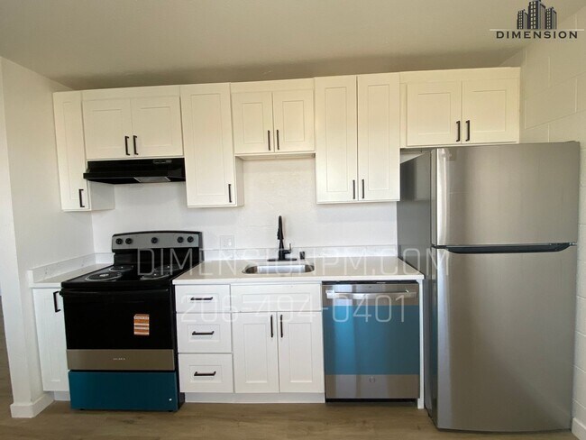 Photo - Christine Apartments