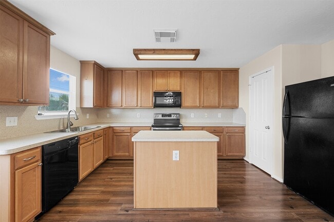 Photo - 8139 Katie Mill Trail