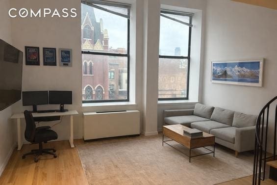 Building Photo - 666 Greenwich St