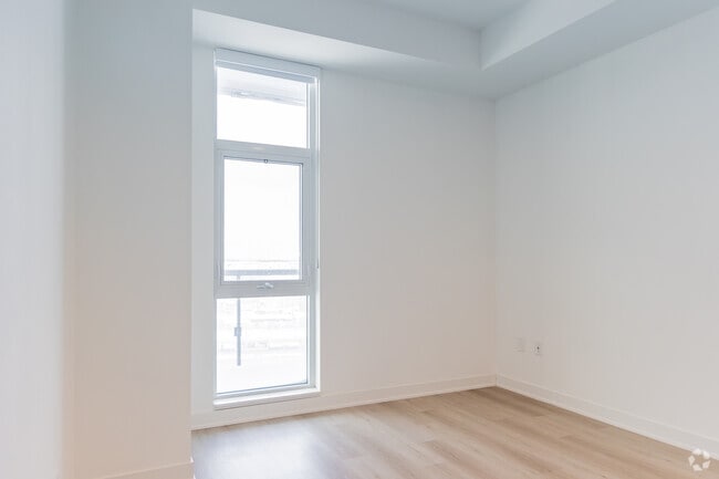 2BR, 2BA - 865SF - Primary Bedroom