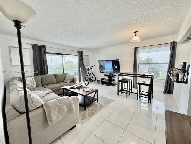 Photo - 505 S Pine Island Rd Unit 407B