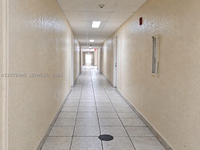Photo - 6980 NW 186th St Unit 3-117