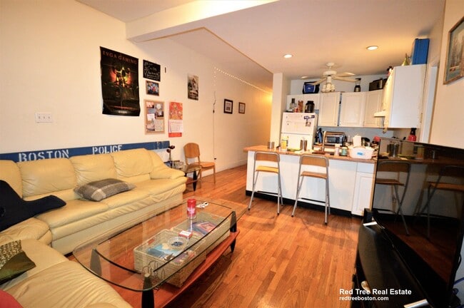 Photo - 322 Saint Paul St