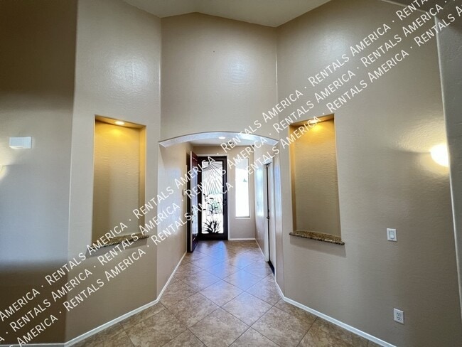 Photo - 1536 E Fontana Dr