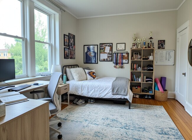 Photo - 330 St Paul St Unidad 4