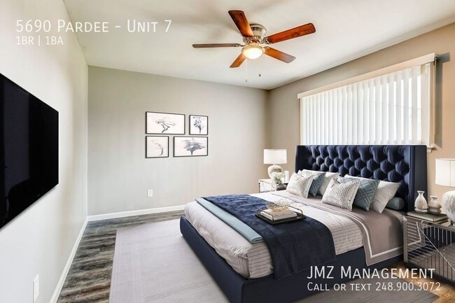 Photo - 5690 Pardee-Unit 7 Unidad 7