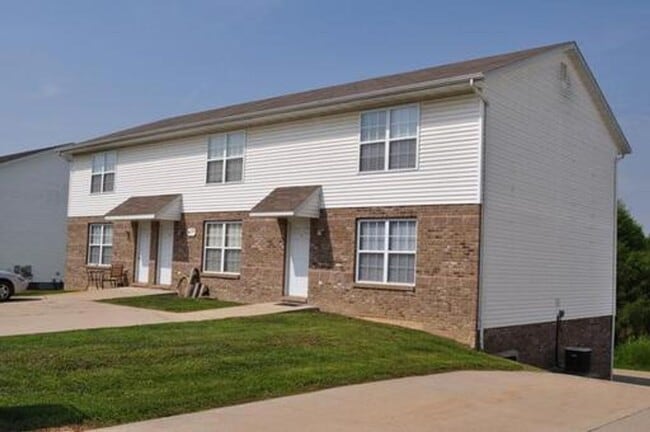 ken410 - ken410 Apartment Unit B