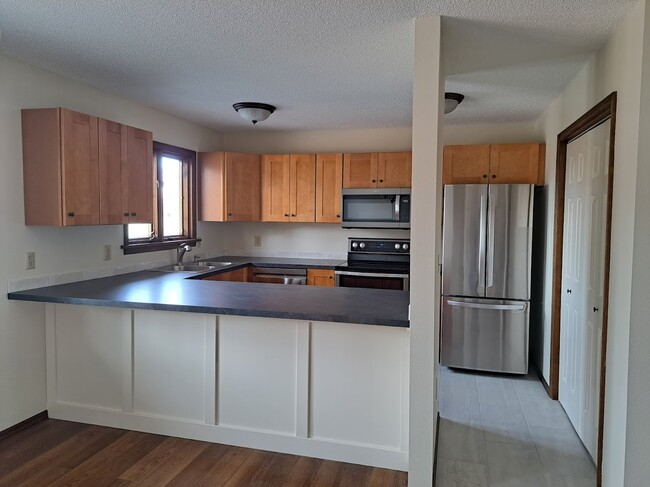 Building Photo - 309 N 3rd Ave Unit C Rental