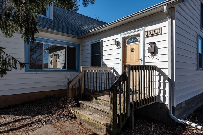 Building Photo - 1028 S Henderson St Rental
