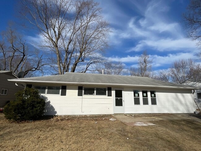 Building Photo - Cute 3 bedroom for rent!!!!