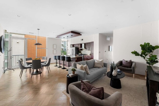 Building Photo - Sophisticated Living on Barton Springs Unit #5301