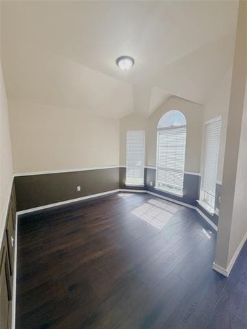 Photo - 2213 Chapman Dr