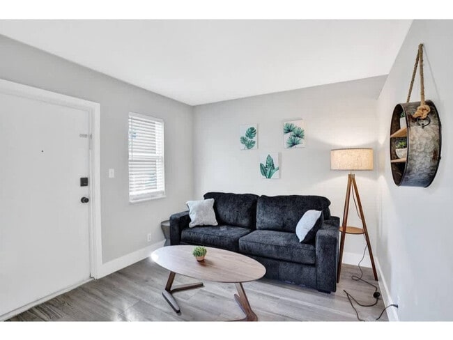 Building Photo - 50 Davie Blvd Unit SI ID1504055P