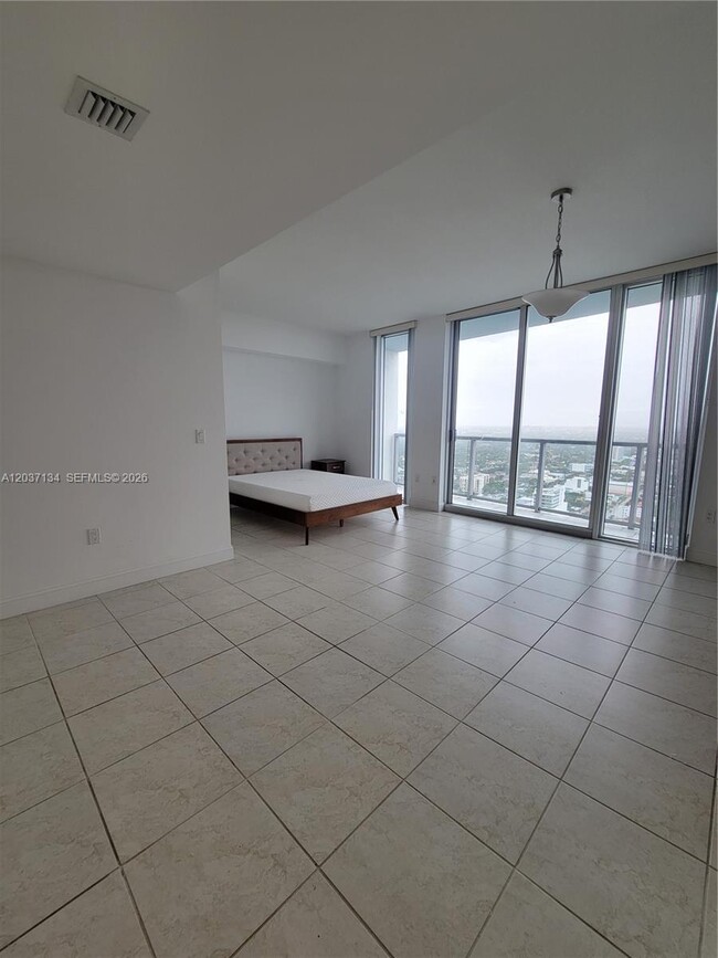 Photo - 185 SW 7th St Unit 3500