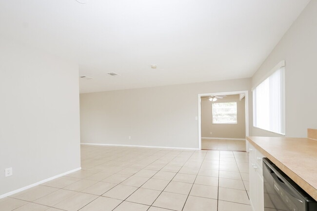 Photo - 2138 SE Rich St