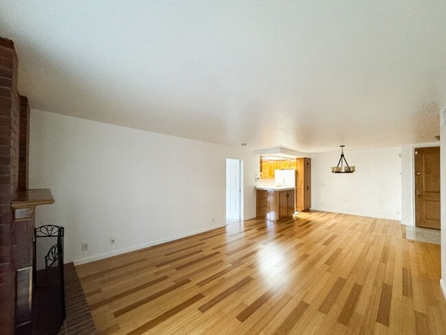 Photo - 2bd 2ba condo in Playa Vista !