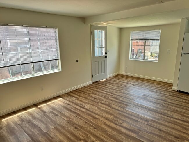 Photo - 3414 33rd St Unit B